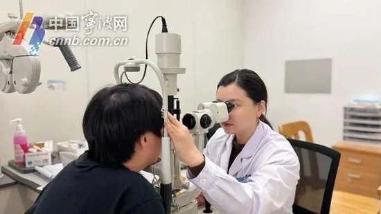 不要用！女子使用代购网红眼药水